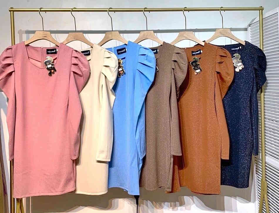 Free Fashion Ladies Shiny Dress Spring Sexy V-neck Bubble Long Sleeve Bodycon Club Party Mini Vestidos 210524