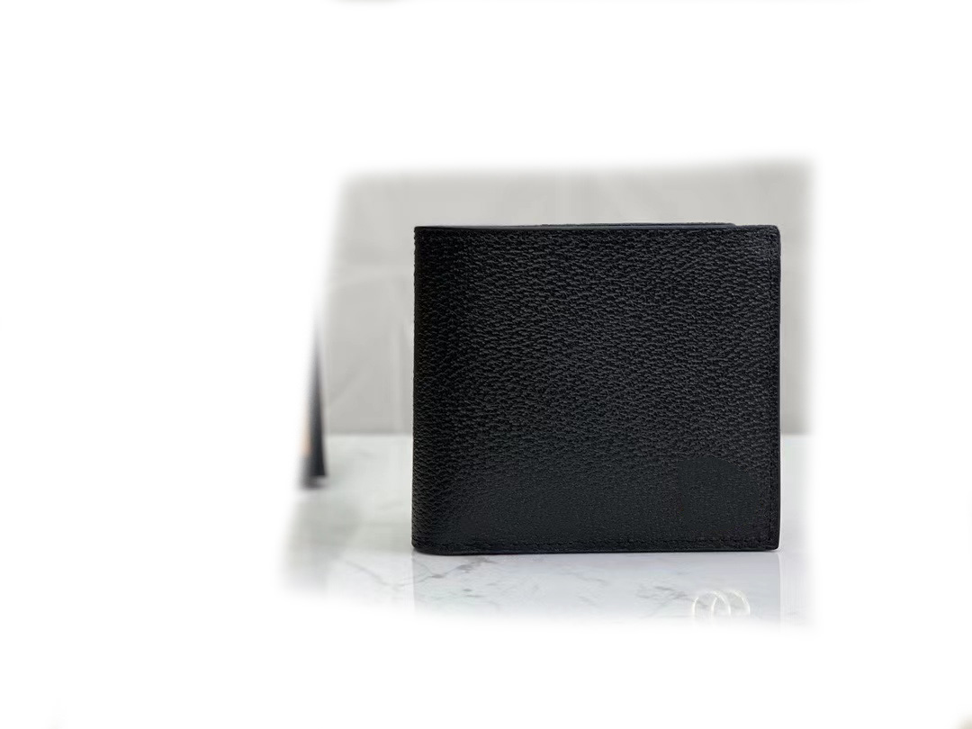 Classic High Quality designer wallet purse two G mens short wallets Coin Purses hasp Holder Key Pouch Card holders free ship with box, Black gold lo go
Classic High Quality designer wallet purse two G mens short wallets Coin Purses hasp Holder Key Pouch Card holders free ship with box, Black gold lo go