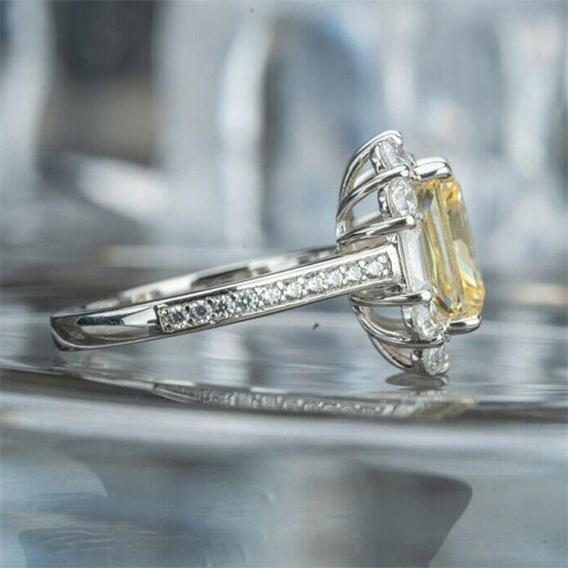 2021 Top Sell Cocktail Luxury Jewelry 925 Sterling Silver Princess Cut Yellow Topaz CZ Diamond Party Promise Women Wedding Engagement Band Ring For Lo