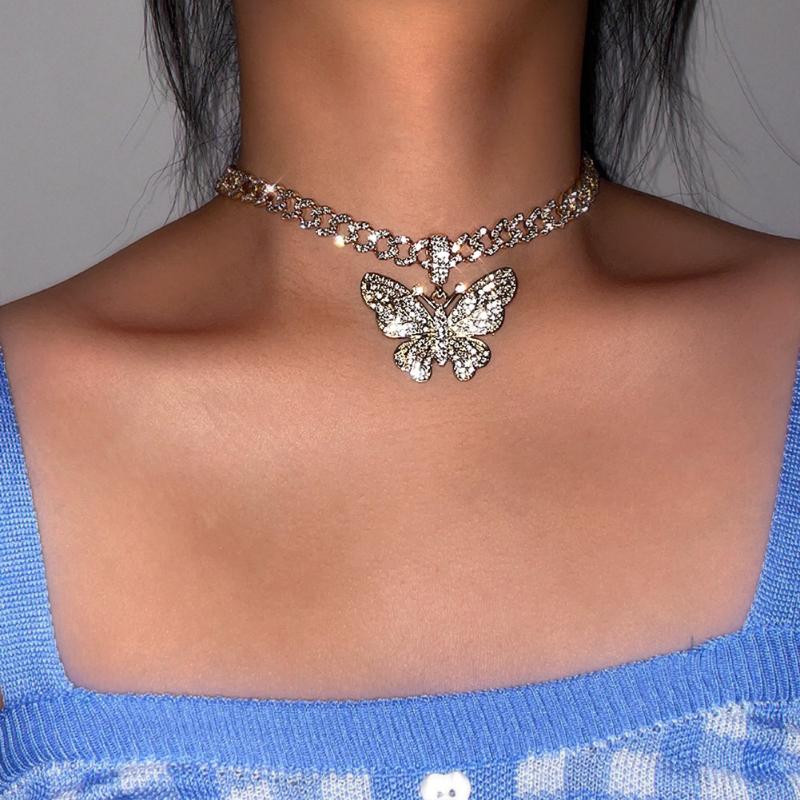 Chains Retro Butterfly Miami Cuban Link Chain Necklaces Animal Full Rhinestone Paved Choker Necklace For Women Hip Hop Jewelry Gift, Silver
Chains Retro Butterfly Miami Cuban Link Chain Necklaces Animal Full Rhinestone Paved Choker Necklace For Women Hip Hop Jewelry Gift, Silver