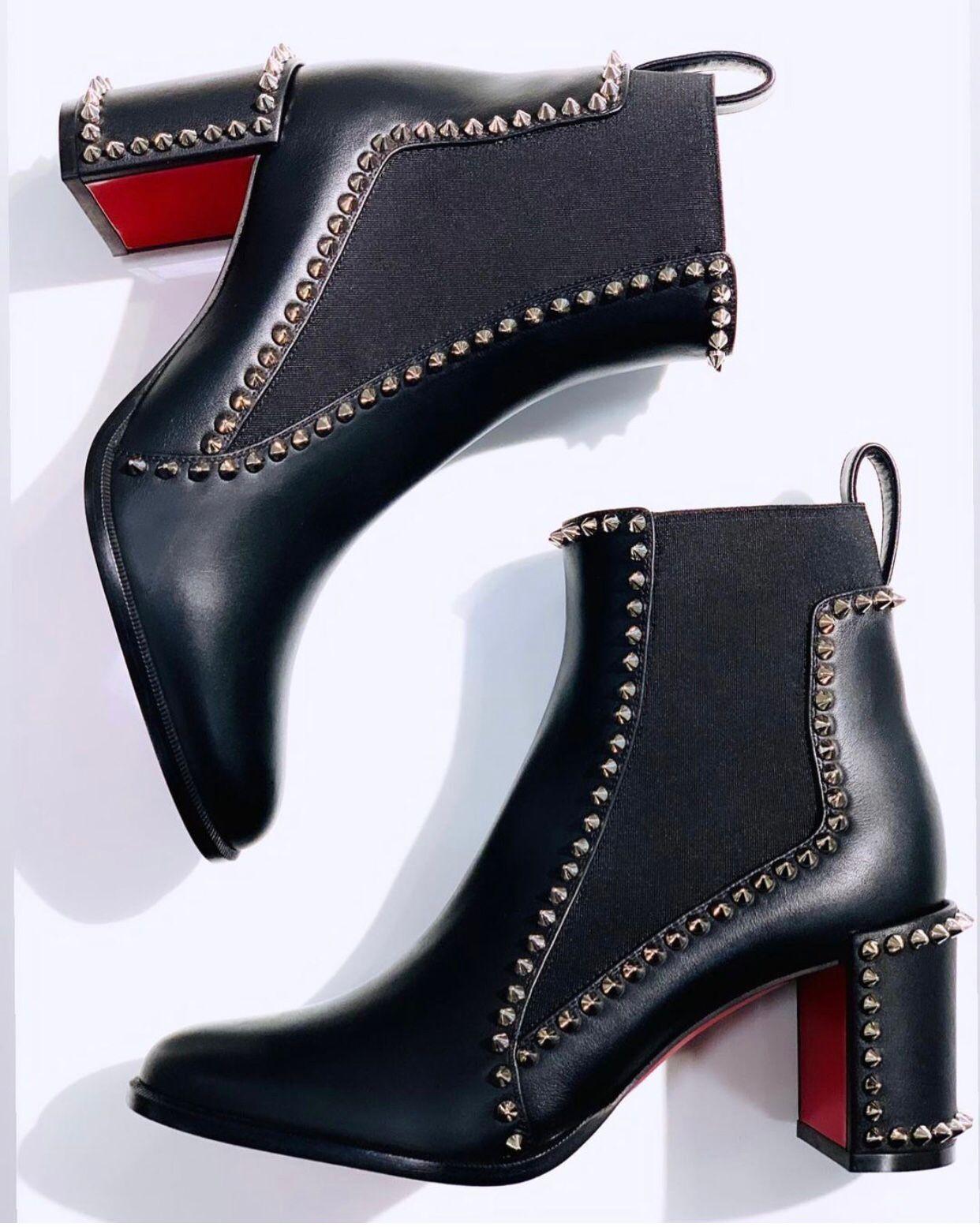 inter Fashion Brands Out Line Spike Ankle Boots Women's Red Bottom Booties Lady Knight Boot Luxury Designer Chunky Heels Combat Booty eu35-43.With Box
inter Fashion Brands Out Line Spike Ankle Boots Women's Red Bottom Booties Lady Knight Boot Luxury Designer Chunky Heels Combat Booty eu35-43.With Box