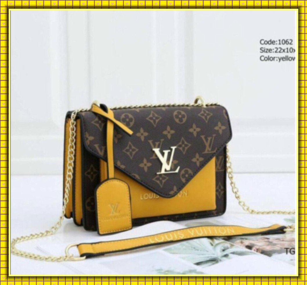 New Shoulder Bag Women Purse Crossbody bag Clutch Messenger Bag #bb23 new LV LOUIS bag VITTON Ysl women, Red;black
New Shoulder Bag Women Purse Crossbody bag Clutch Messenger Bag #bb23 new LV LOUIS bag VITTON Ysl women, Red;black