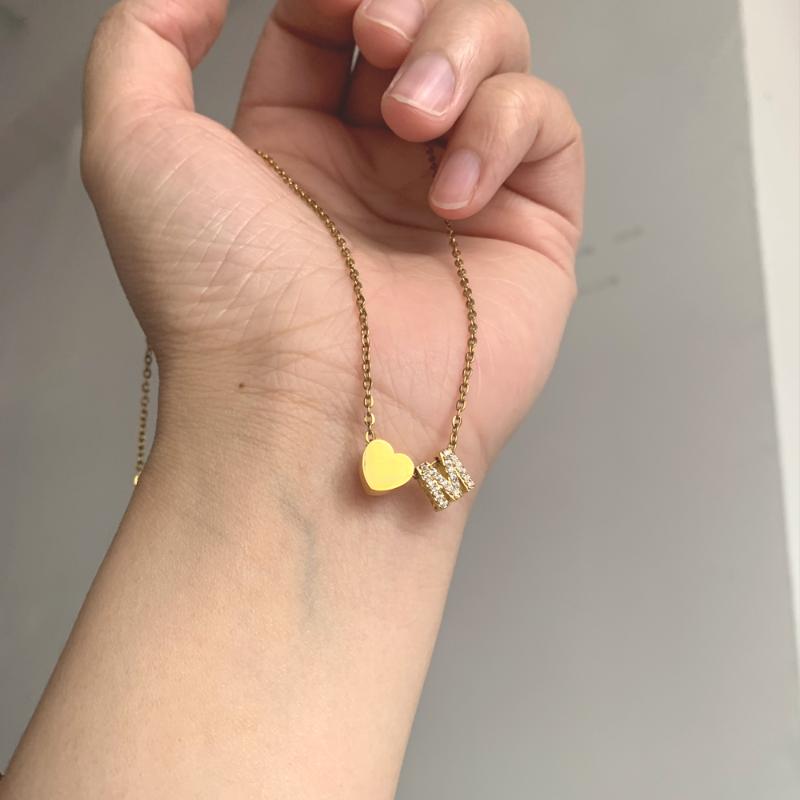 Pendant Necklaces Simple Small Name Initial Letter With Heart Necklace & Trendy Gold Color CZ Alphabet Charm Stainless Steel Chain
Pendant Necklaces Simple Small Name Initial Letter With Heart Necklace & Trendy Gold Color CZ Alphabet Charm Stainless Steel Chain