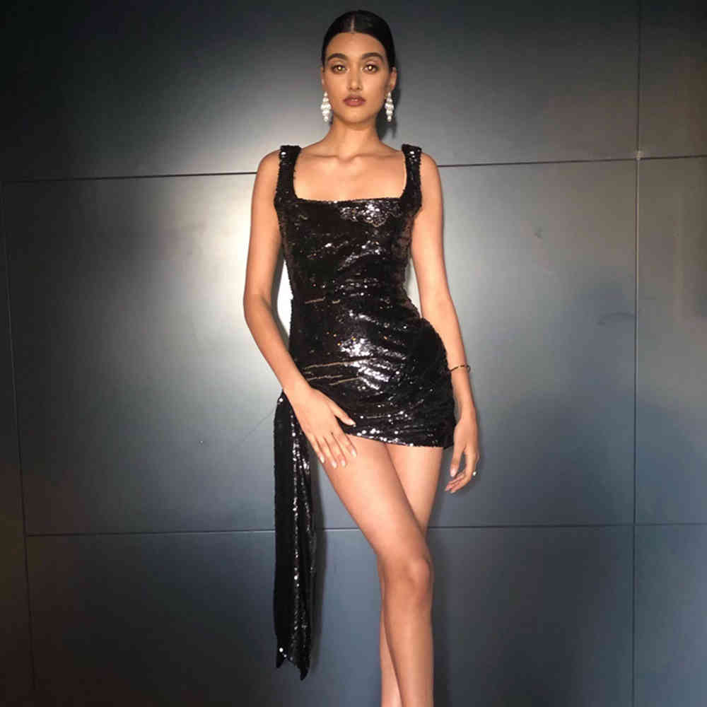 Summer Women Spaghetti Strap Sleeveless Mini Dress Sexy Gold Sequins Celebrity Evening Runway Club Party Dresses 210423