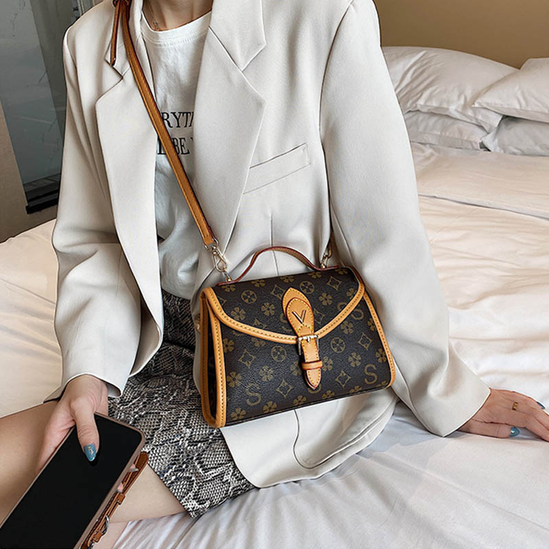 2021 New Branded Shoulder Bag for Women High Quality Leather Handbags and Wallets Luxury Satchels Designer Printed Crossbody Bag
2021 New Branded Shoulder Bag for Women High Quality Leather Handbags and Wallets Luxury Satchels Designer Printed Crossbody Bag