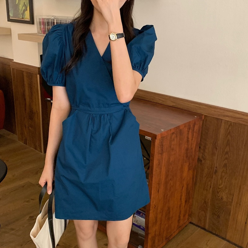 Solid Vintage Elegant Dress 2020 New korean Style Summer V-neck Sexy Dresses Short Puff Sleeve Mini Dress Vetidos, Black;gray
Solid Vintage Elegant Dress 2020 New korean Style Summer V-neck Sexy Dresses Short Puff Sleeve Mini Dress Vetidos, Black;gray