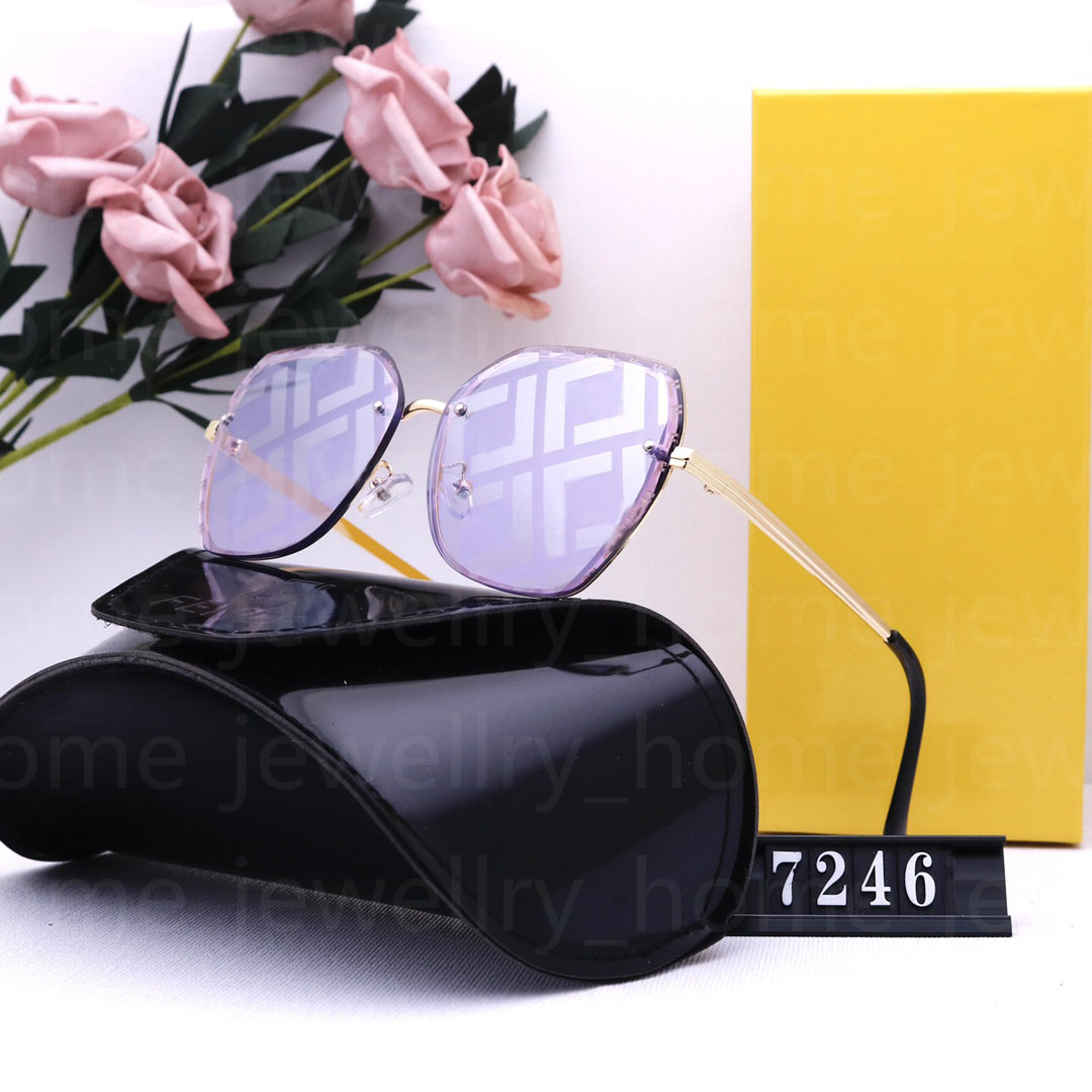 2021 Fashion Designer Sunglasses Highest Quality Men & Women Polarized UV400 Lenses Leather Box Cloth Manual Accessories, White;black
2021 Fashion Designer Sunglasses Highest Quality Men & Women Polarized UV400 Lenses Leather Box Cloth Manual Accessories, White;black