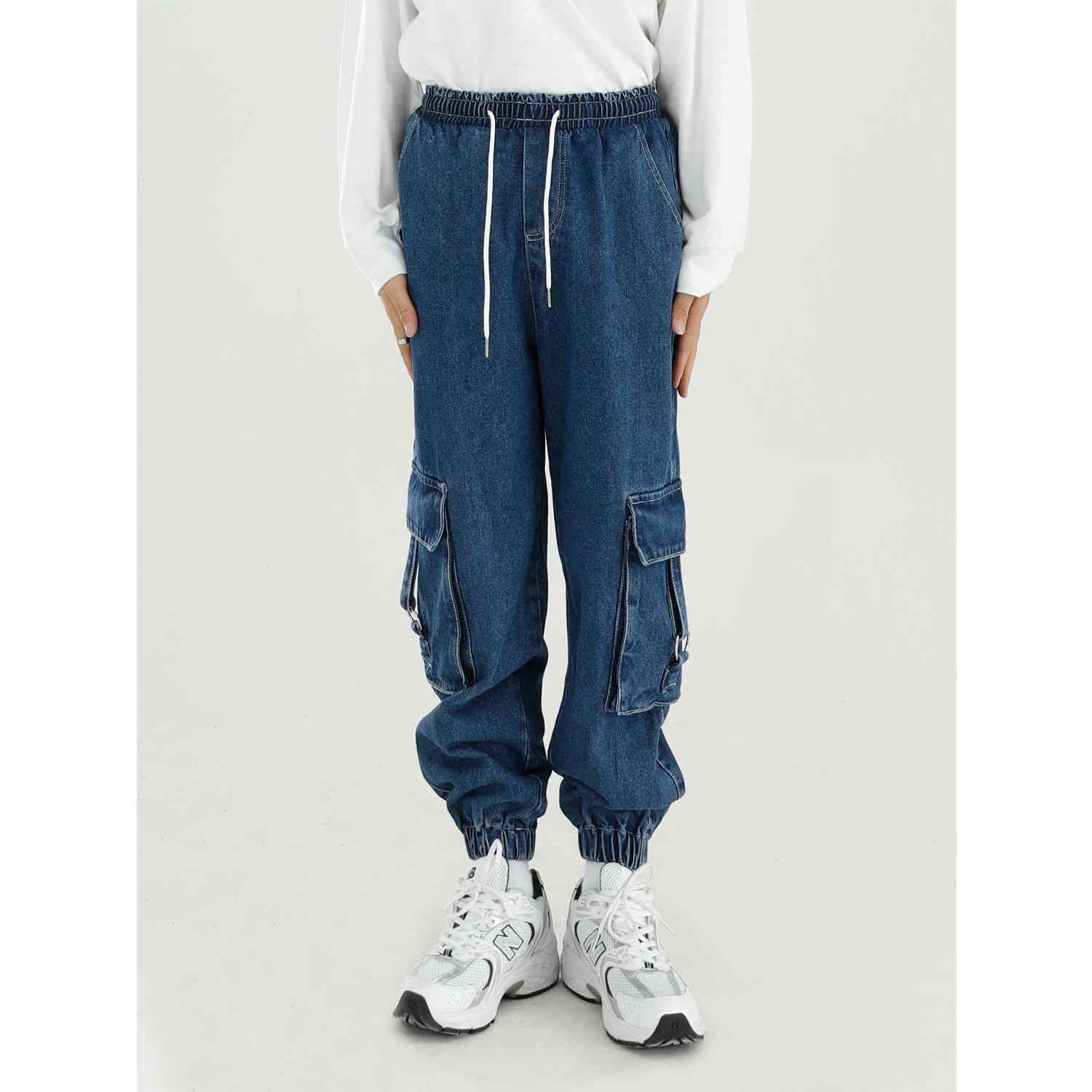 Male Streetwear Hip Hop Vintage Fashion Loose Jean Trousers Men Casual Elastic Waist Ankle-length Jeans Cargo Denim Pant, Blue
Male Streetwear Hip Hop Vintage Fashion Loose Jean Trousers Men Casual Elastic Waist Ankle-length Jeans Cargo Denim Pant, Blue