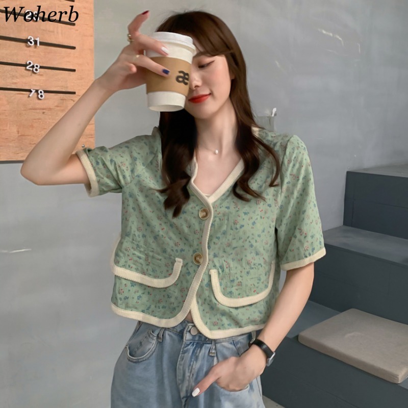Summer Blouses Women Crop Tops Korean V Neck Loose Floral Short Puff Sleeve Shirts Fashion Temperament Outwear Jacket 210519