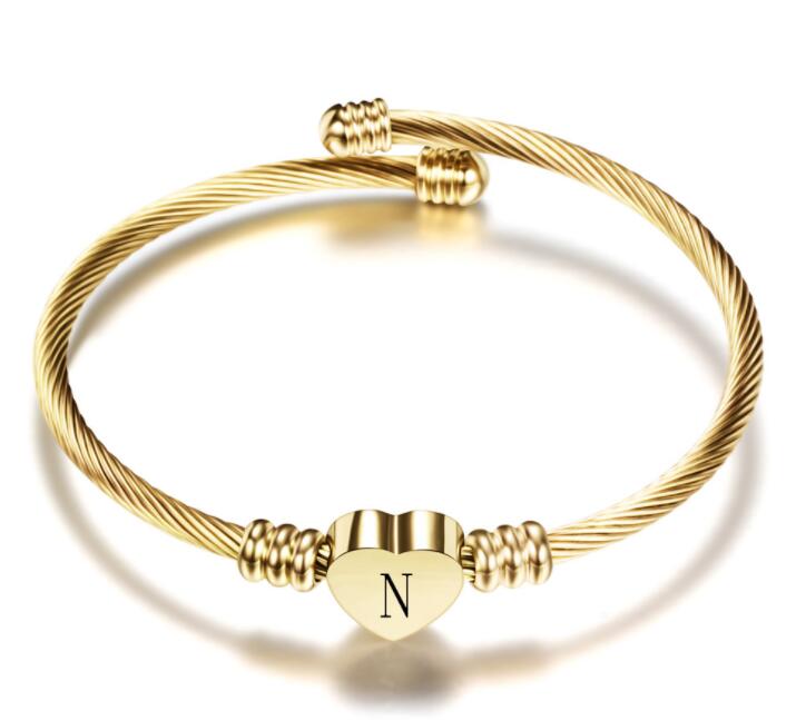 Fashion Heart Charm Bangle With Initial Alphabet Letter Engrave High Quality Women Jewelry Cuff Bangles Wholesale For Party Gift GC473