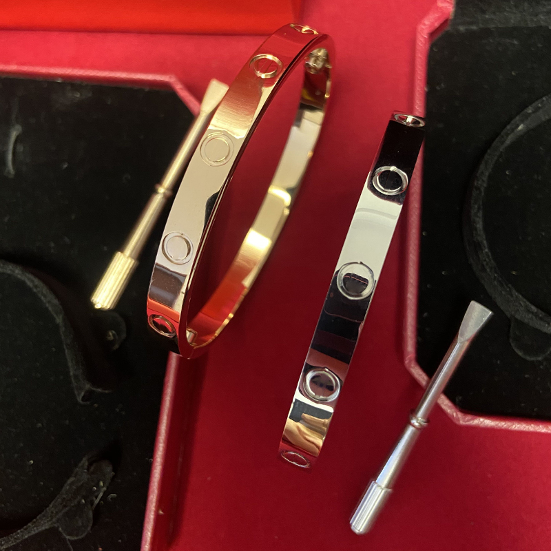 316L Titanium Steel Classic Bangles Bracelets For Lover with box Fashion Wristband Wedding Gift Rose Gold Bracelet 15-21cm
316L Titanium Steel Classic Bangles Bracelets For Lover with box Fashion Wristband Wedding Gift Rose Gold Bracelet 15-21cm