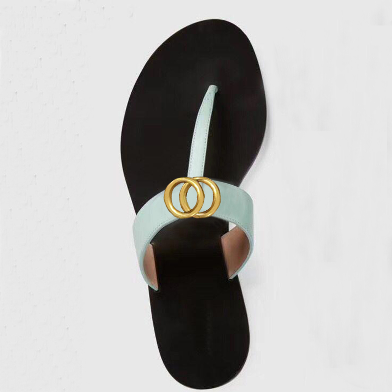 Classic Men slippers Summer Rubber bottom woman shoe beach Slides letter Flat heel designer shoes sandals Metal button Lazy lady Loafers, Red 
Classic Men slippers Summer Rubber bottom woman shoe beach Slides letter Flat heel designer shoes sandals Metal button Lazy lady Loafers, Red