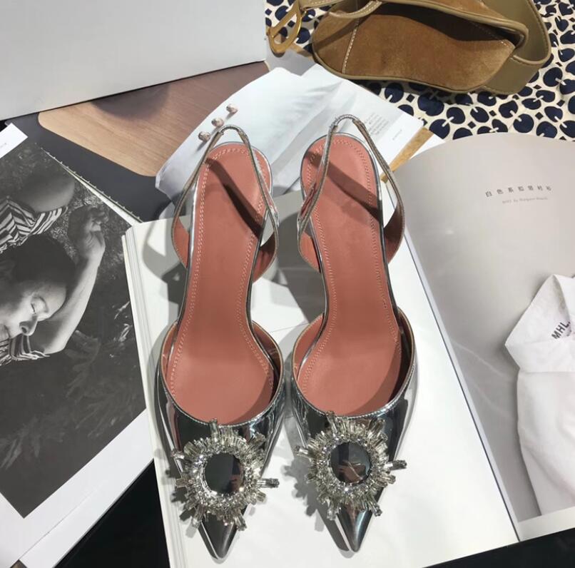2021 High-end fa Quality Amina Begum Crystal-embellished Satin Slingback Pumps Muaddi Crystal Elasticated Slingback Strap Shoes high 7cm 9cm, Black
2021 High-end fa Quality Amina Begum Crystal-embellished Satin Slingback Pumps Muaddi Crystal Elasticated Slingback Strap Shoes high 7cm 9cm, Black