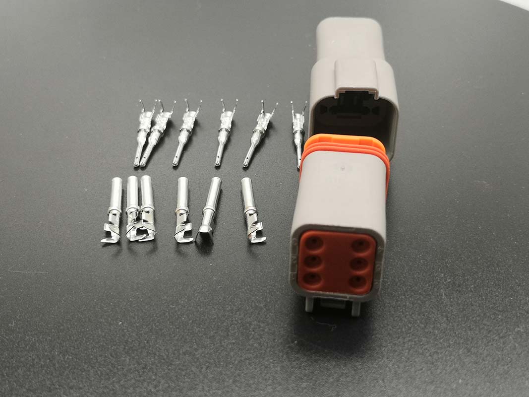 

DT-06P/S 1 set of 2 pin 1.5 waterproof male and female car connector connector plug for car motorcycle skateboard car and