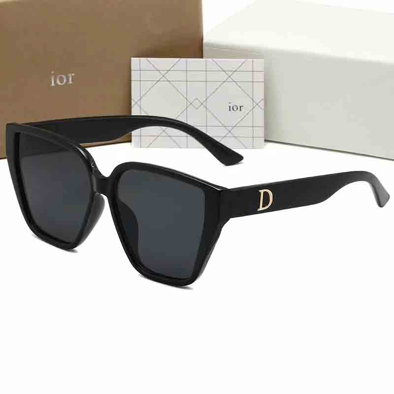 2021 Designer Sunglasses Brand 9407 Glasses Outdoor PC Frame Classic Ladies Luxury Sunglasses, White;black
2021 Designer Sunglasses Brand 9407 Glasses Outdoor PC Frame Classic Ladies Luxury Sunglasses, White;black