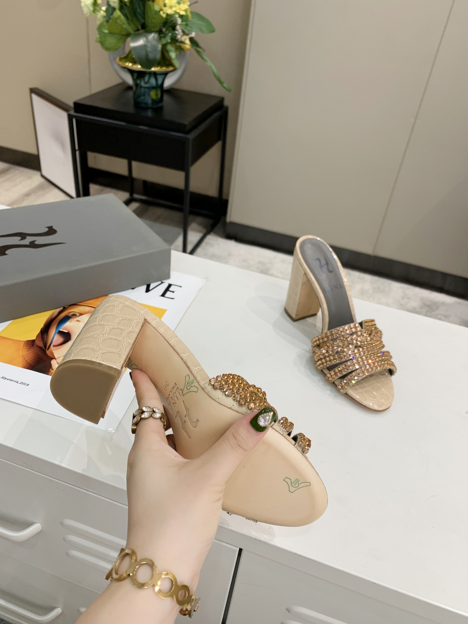 Brand new women's slipper sandal shoes gina ladies chunky high heels 9.5 cm sandal shoes with diamond high quality !