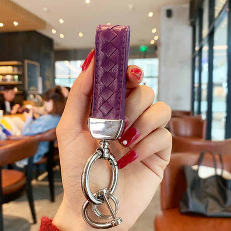 Wholesale Creative Woven Leather Car Key Chain Pendant Personality Braided Keyring Waist Pendant