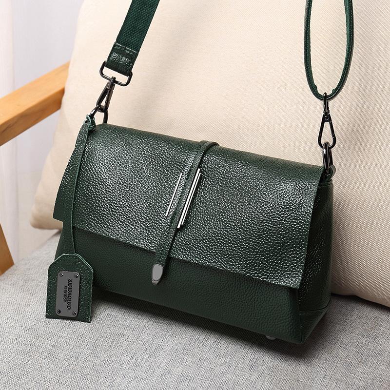 Cross Body Bags Woman 2021 One Shoulder Slung Fashion Pillow Multi Compartment Women's Designer Bag Luxury, Green
Cross Body Bags Woman 2021 One Shoulder Slung Fashion Pillow Multi Compartment Women's Designer Bag Luxury, Green