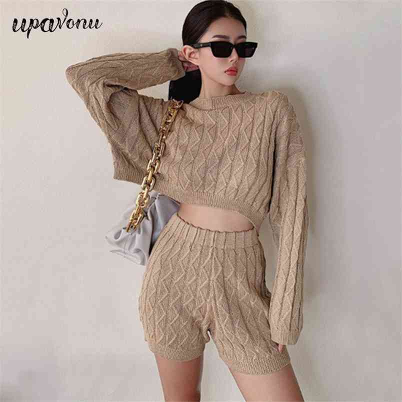 Free Women's Knitted Sweater Set O-Neck Long Sleeve Pullover Shorts & Elastic Casual Two-piece 210524
