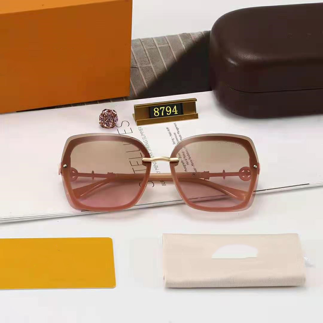 High Quality New Men Women Sunglasses Vintage Pilot Brand Sun Glasses Band Ben Sunglasses With Box 2021 LVLOUISVITTON VUTTON
High Quality New Men Women Sunglasses Vintage Pilot Brand Sun Glasses Band Ben Sunglasses With Box 2021 LVLOUISVITTON VUTTON