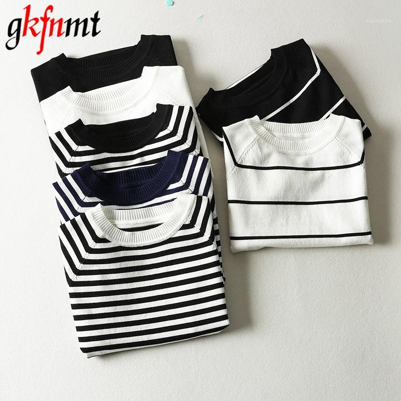 Women's Sweaters Summer Short Sleeve Striped Pullover Women Sweater Knitted 2021 O-Neck Tops Korean Pull Femme Jumper Female White Black
Women's Sweaters Summer Short Sleeve Striped Pullover Women Sweater Knitted 2021 O-Neck Tops Korean Pull Femme Jumper Female White Black