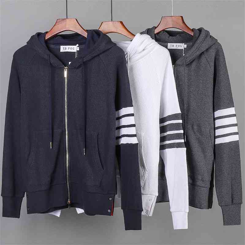 TB fog waffle four bar stripe cotton zipper hooded sports casual cardigan brand sweater fashion men, Waffle coat white
TB fog waffle four bar stripe cotton zipper hooded sports casual cardigan brand sweater fashion men, Waffle coat white
