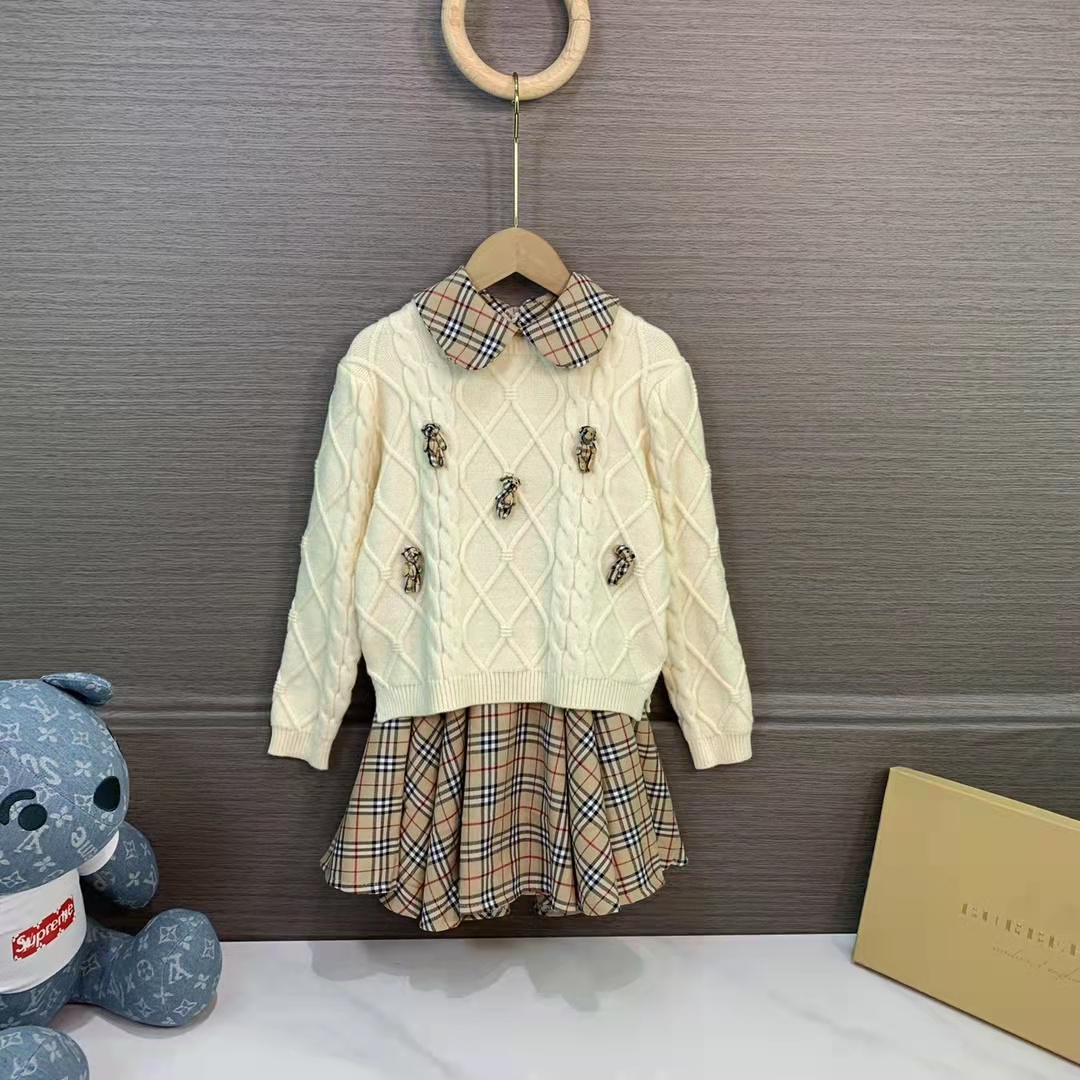 baby girl boutique party set dress beige designer child girls fashion winter clothing sets sweater+skirt 110-150 cm cotton material, Red;yellow
baby girl boutique party set dress beige designer child girls fashion winter clothing sets sweater+skirt 110-150 cm cotton material, Red;yellow