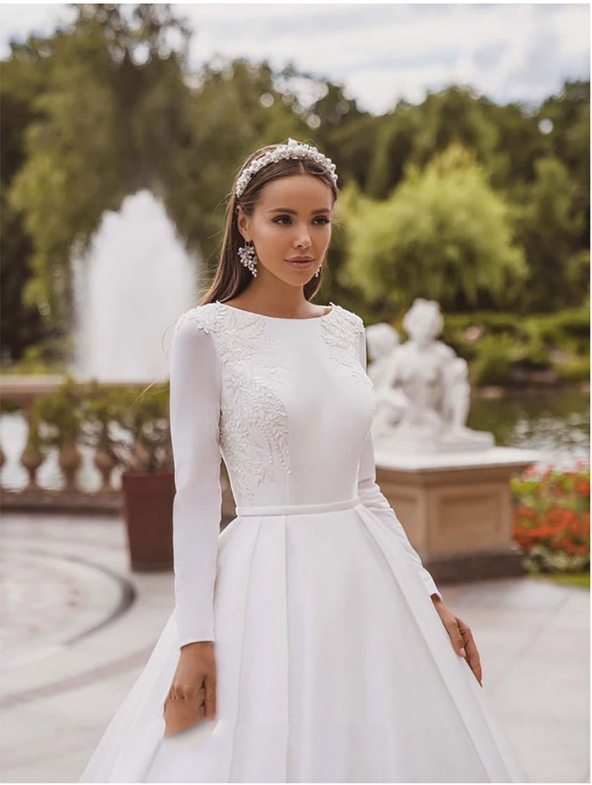 Elegant Satin Wedding Dresses Long Sleeve Lace Bride Gown Muslim Wedding Gown Covered Back Vestido de novia 2021