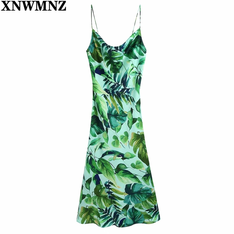 Chic Fashion Tropical Print Midi Camisole Dress Women Vintage Backless Side Vents Thin Straps Female Dresses Mujer 210520, Green
Chic Fashion Tropical Print Midi Camisole Dress Women Vintage Backless Side Vents Thin Straps Female Dresses Mujer 210520, Green