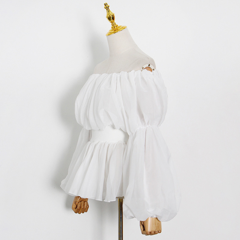 Chic Fashion Slash Neck Lantern Sleeve Shirts Women Elegant Temperament Office Lady Blouses Spring Solid Pleated Tops 210525