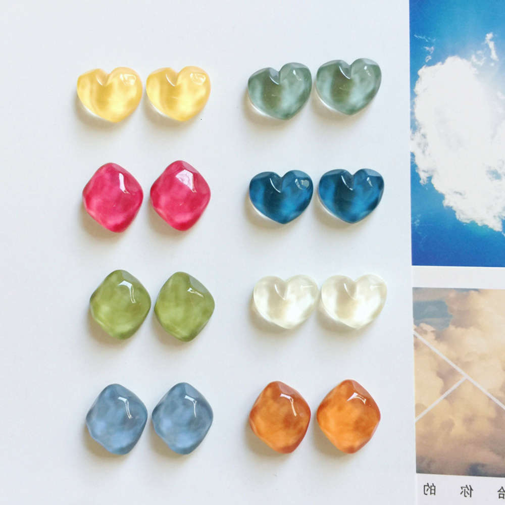 earrings Water ripple candy geometric diamond love indifference wind Morandi Earrings ear clip no holes, Golden
earrings Water ripple candy geometric diamond love indifference wind Morandi Earrings ear clip no holes, Golden