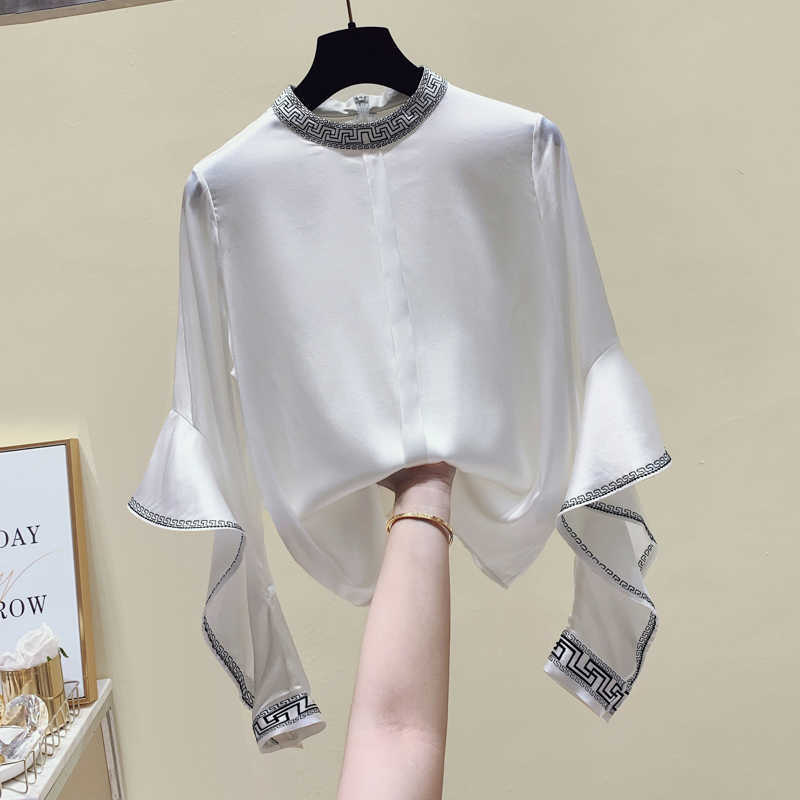 Autumn Winter Silk Shirts Female Solid Cooked Satin Full Stand Top Blouse Women 210615, Black
Autumn Winter Silk Shirts Female Solid Cooked Satin Full Stand Top Blouse Women 210615, Black