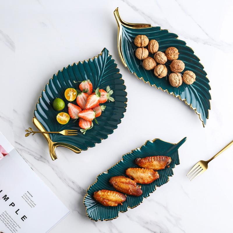 Dishes & Plates Multi-Purpose Light Luxury Plate Artistic Elegant Gold Painting Tableware Barbecue Cake Snack Sushi Pasta Storage Tray
Dishes & Plates Multi-Purpose Light Luxury Plate Artistic Elegant Gold Painting Tableware Barbecue Cake Snack Sushi Pasta Storage Tray