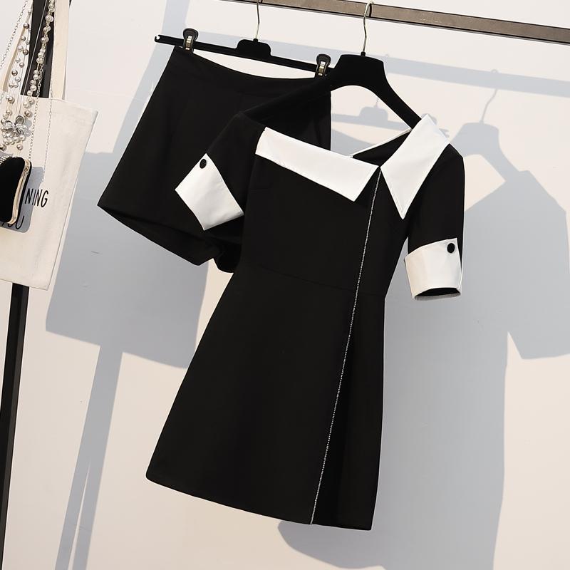 Plus Size Women Summer Two Piece Set Korean Irregular Collar Short Sleeve Patchwork Blazer Dresses And Shorts For Suit Women' Tracksuits, Black
Plus Size Women Summer Two Piece Set Korean Irregular Collar Short Sleeve Patchwork Blazer Dresses And Shorts For Suit Women' Tracksuits, Black