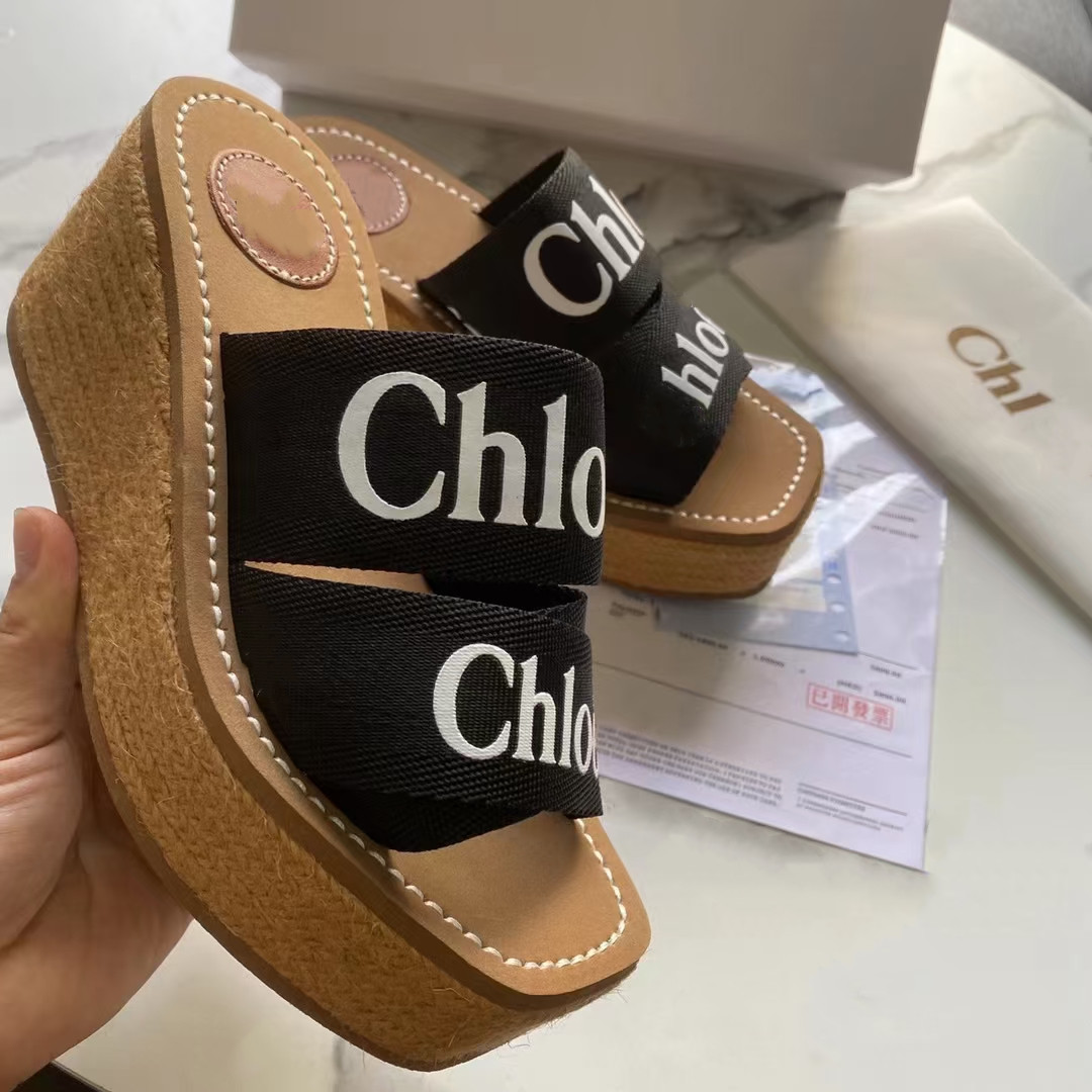 2021 Newest Branded Women Woody Mules Thick bottom Slipper Deisgner Lady Lettering Fabric Outdoor Leather Sole Slide Sandal, Black
2021 Newest Branded Women Woody Mules Thick bottom Slipper Deisgner Lady Lettering Fabric Outdoor Leather Sole Slide Sandal, Black
