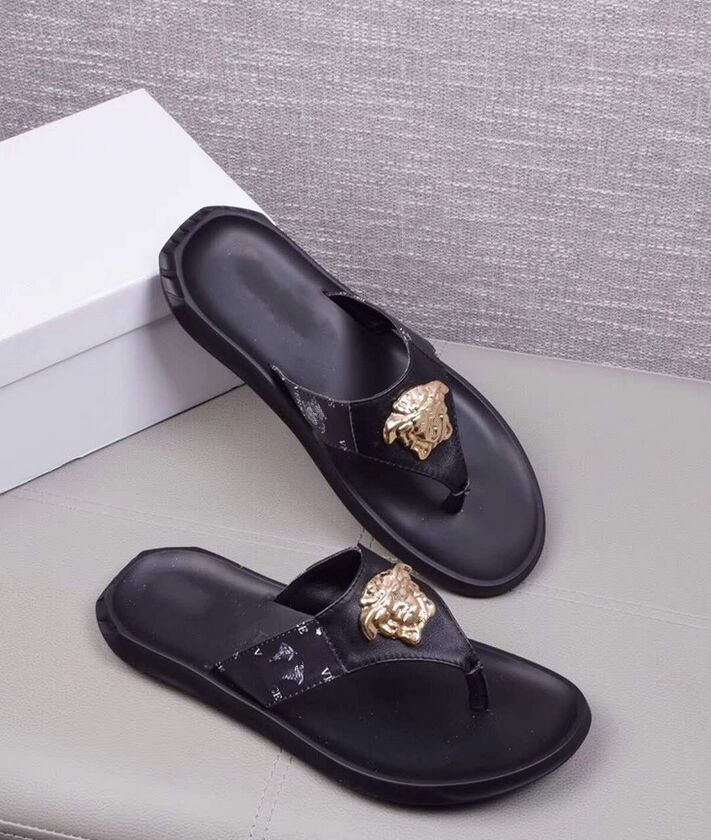2021 new's mens sandals genuine l beach slippers men leather breathable sandal summer slipper outdoor men's shoes casuall 38-44, Black
2021 new's mens sandals genuine l beach slippers men leather breathable sandal summer slipper outdoor men's shoes casuall 38-44, Black