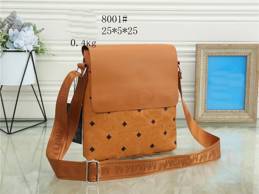 women luxurys designers bags double side shoulder leather bag large capacity Lash tote fashion handbag clucth for men letter printing, With logo
women luxurys designers bags double side shoulder leather bag large capacity Lash tote fashion handbag clucth for men letter printing, With logo