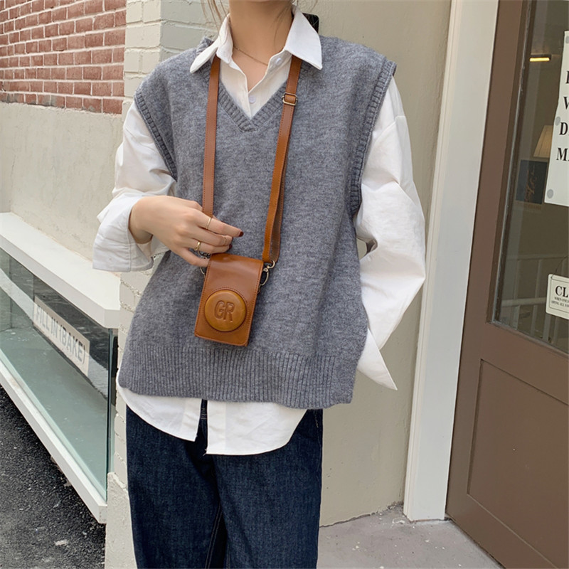Spring Autumn Sleeveless OL Outwear Vest Sweater Women Tops Minimalist Elegant V-neck Loose Knitted Sweaters 210421