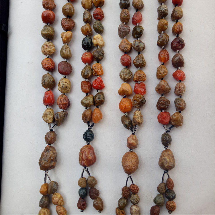 Supply Jewelry Stone Xinjiang Alashan Agate Tendon Stone Necklace Gobi Rough Stone Necklace Bracelet
Supply Jewelry Stone Xinjiang Alashan Agate Tendon Stone Necklace Gobi Rough Stone Necklace Bracelet