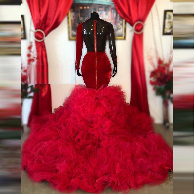 2022 Red Veet One Long Sleeve Formal Evening Dresses Appliques Beaded Tiered Tulle Prom Party Gowns Sheer Back For Arabic Dubai Women 0431
