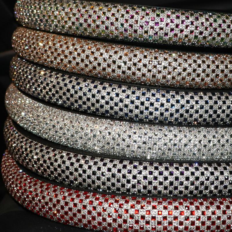 Steering Wheel Covers 2021 Luxury Crystal Car For Women Girl Leather Rhinestone Covered Steering-Wheel Interior Accessories
Steering Wheel Covers 2021 Luxury Crystal Car For Women Girl Leather Rhinestone Covered Steering-Wheel Interior Accessories
