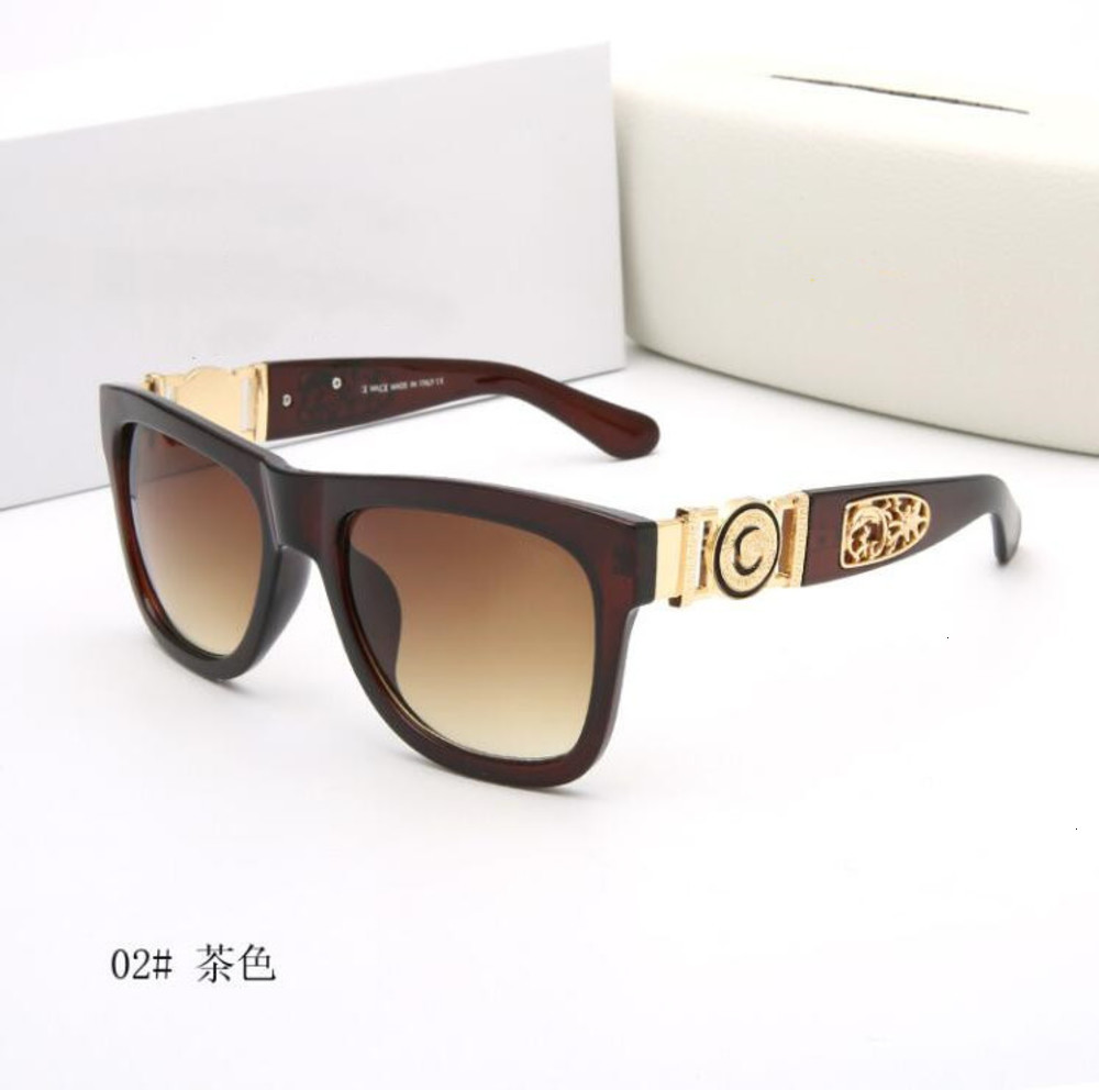 Fashionable sun frames Sun Eyewear Brand 1Pcs Evidence Designer glasses High Quality mens Womens Polished Black Sunglasses 721
Fashionable sun frames Sun Eyewear Brand 1Pcs Evidence Designer glasses High Quality mens Womens Polished Black Sunglasses 721