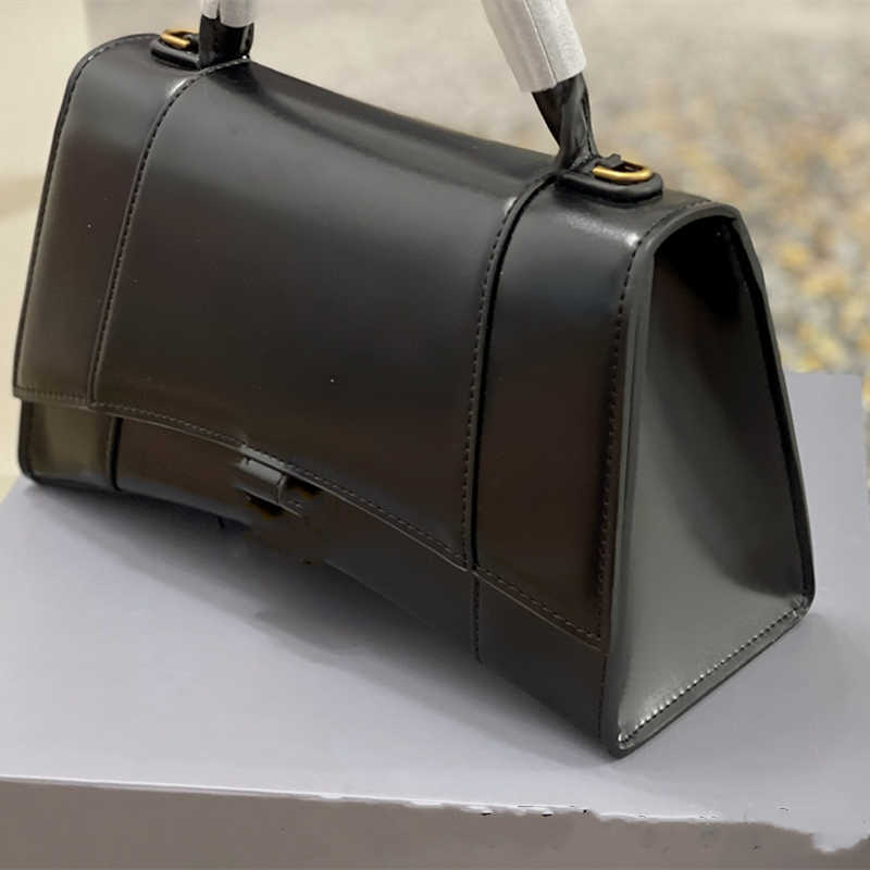 Genuine Leather Women's Plain Shoulder Bag Handbag Luxury Brand Design And Crocodile Pattern High-end Messenger Wholesale
Genuine Leather Women's Plain Shoulder Bag Handbag Luxury Brand Design And Crocodile Pattern High-end Messenger Wholesale