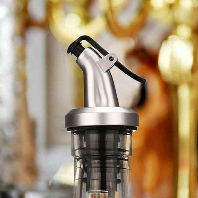 2PCS Oil Bottle Stopper Lock Plug Seal Leak-proof Food Grade Rubber Nozzle Sprayer Liquor Dispenser Wine Pourer Kitchen Bar Tool