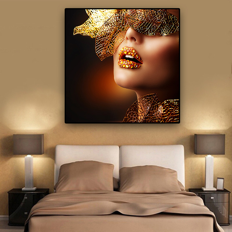 Nordic Modern Gold Lips Fashion Sexy Women Painting Canvas Pop Art Posters and Prints Scandinavian Wall Picture for Living Room