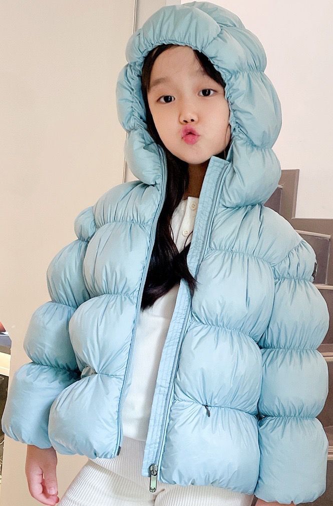 Cute Girls Hooded Down Jacket Winter Kids Girl Lotus root bubble Coat Children Warm Thick parka Coats, Blue
Cute Girls Hooded Down Jacket Winter Kids Girl Lotus root bubble Coat Children Warm Thick parka Coats, Blue