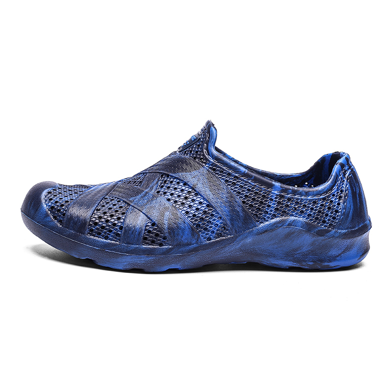 Fashion Sandals Men Arrival Women Sandy beach Hole shoes Lady Gentlemen Breathable and lightweight Slippers Soft Bottom
Fashion Sandals Men Arrival Women Sandy beach Hole shoes Lady Gentlemen Breathable and lightweight Slippers Soft Bottom