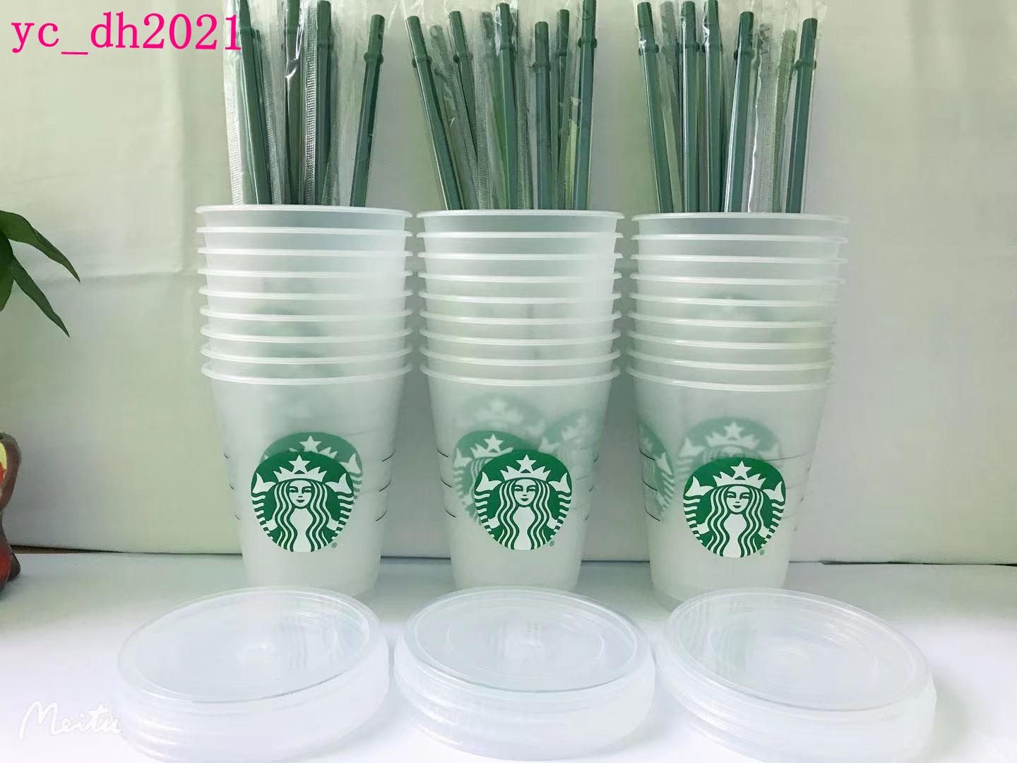 Starbucks 16oz Plastic Tumbler Reusable Clear Drinking Flat Bottom Cup Pillar Shape Lid Straw Mug Bardian, As show
Starbucks 16oz Plastic Tumbler Reusable Clear Drinking Flat Bottom Cup Pillar Shape Lid Straw Mug Bardian, As show