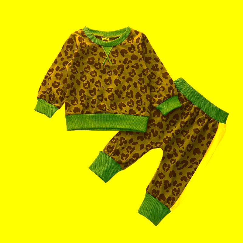 Clothing Sets 2022 Baby Fall Clothes Leopard Infant Girl Boy Long Sleeve Button Tops Leggings Pants 2Pcs Outfit 0-18M Clohing Set, White
Clothing Sets 2022 Baby Fall Clothes Leopard Infant Girl Boy Long Sleeve Button Tops Leggings Pants 2Pcs Outfit 0-18M Clohing Set, White