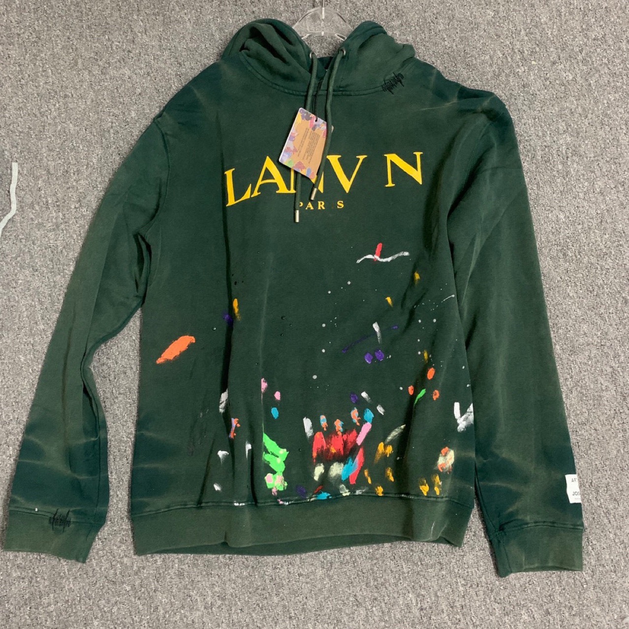 Fshion yangmenYang Mi star' same Lanvin langfan co branded splash ink hand-painted Hoodie 2021 loose Hoodie for men and women, Green
Fshion yangmenYang Mi star' same Lanvin langfan co branded splash ink hand-painted Hoodie 2021 loose Hoodie for men and women, Green